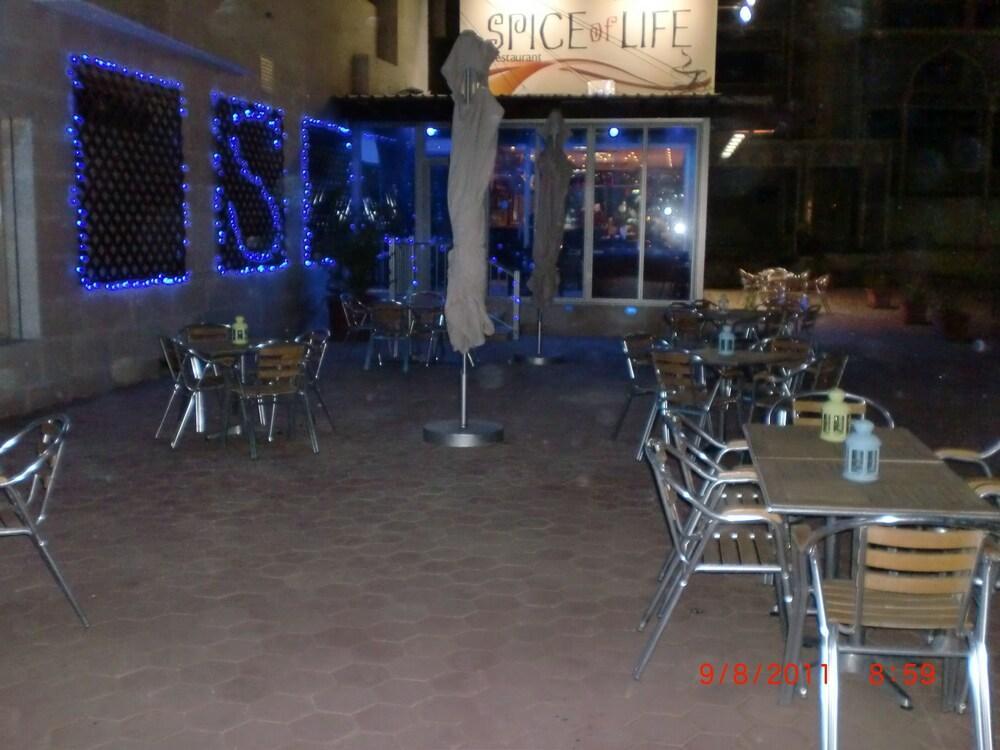 Spice Hotel Kuwait City Exterior photo